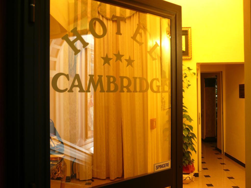 Cambridge Hotel Rom Exterior foto